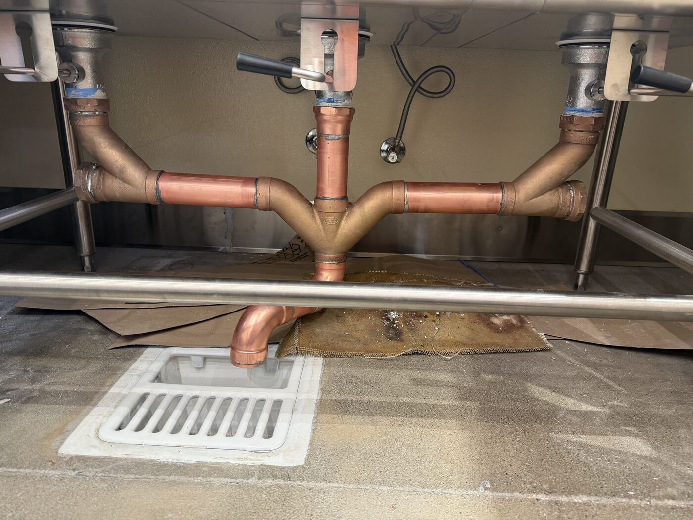 Copper drain assembly for a commercial sink in Bakersfield, CA